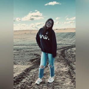 Meet your Posher, Izzy